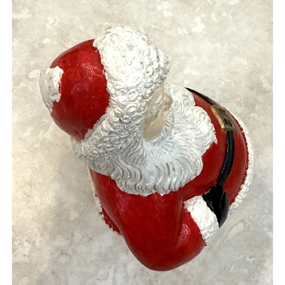 Vintage Style Hand Painted Santa Claus Figurine Red Suit‎ Christmas Decor 8 Inch